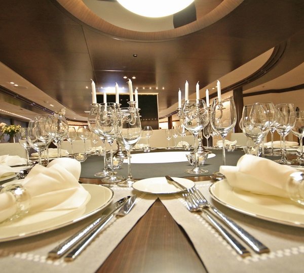 The 60m Yacht KATINA