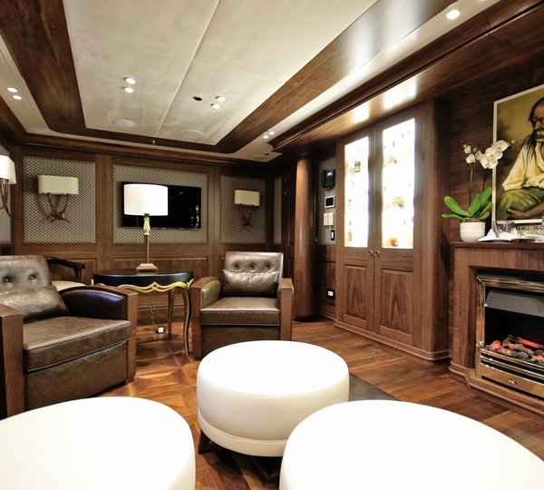 The 60m Yacht KATINA