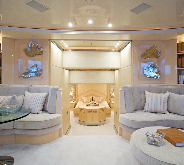 The 60m Yacht SUNDAY