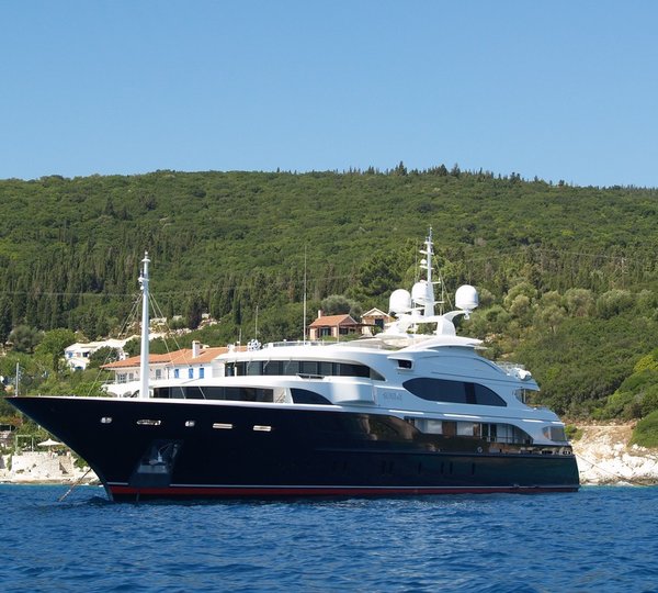 The 60m Yacht SUNDAY