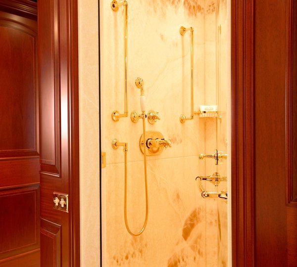 The 62m Yacht NEW HAMPSHIRE