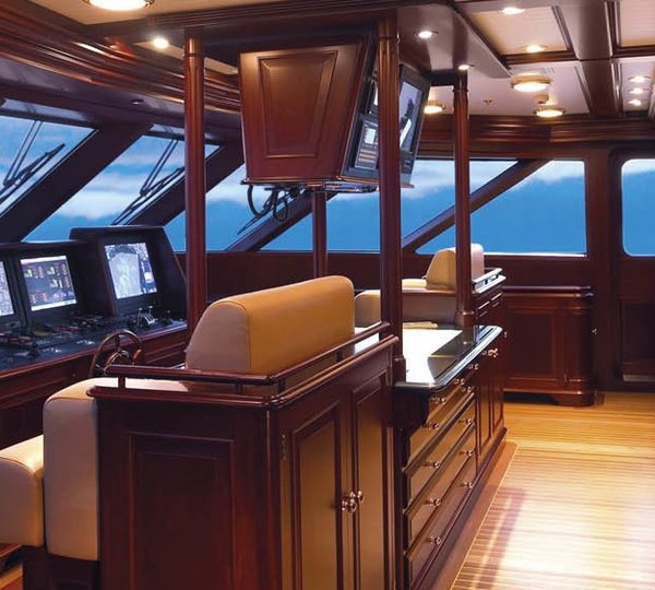 The 62m Yacht NEW HAMPSHIRE