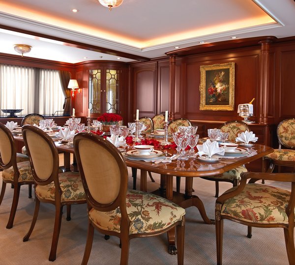 The 62m Yacht NEW HAMPSHIRE