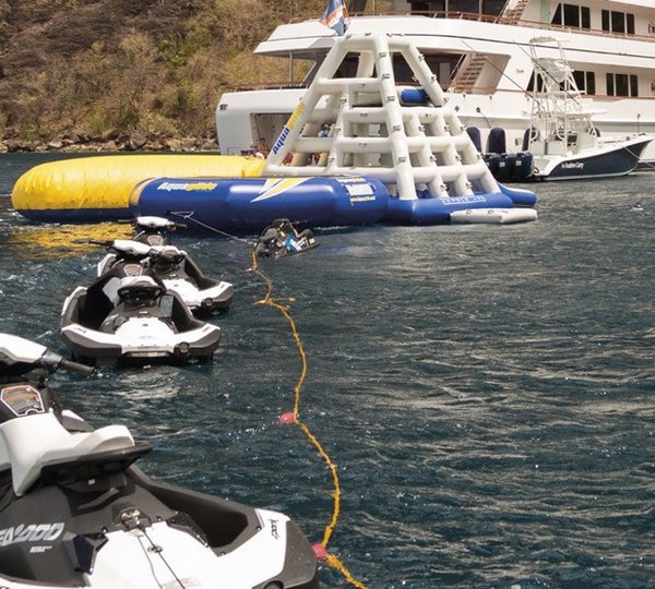 The 62m Yacht NEW HAMPSHIRE