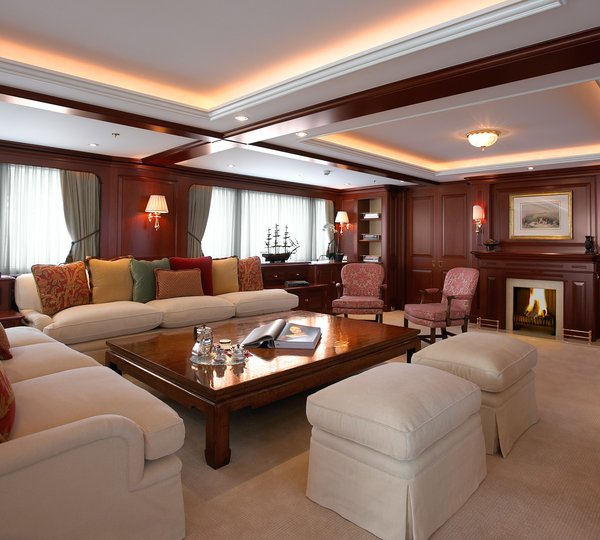 The 62m Yacht NEW HAMPSHIRE