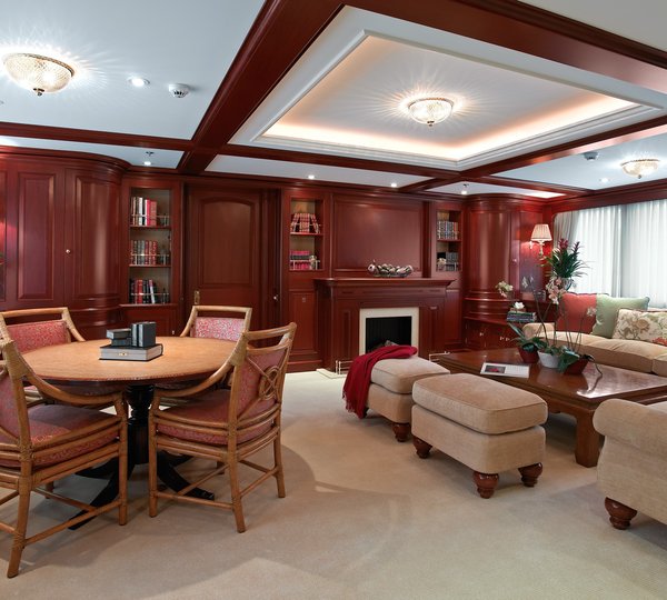 The 62m Yacht NEW HAMPSHIRE