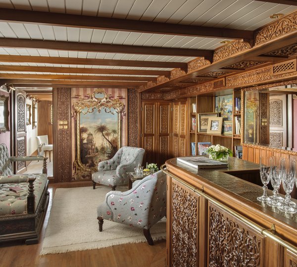 The 65m Yacht LA SULTANA