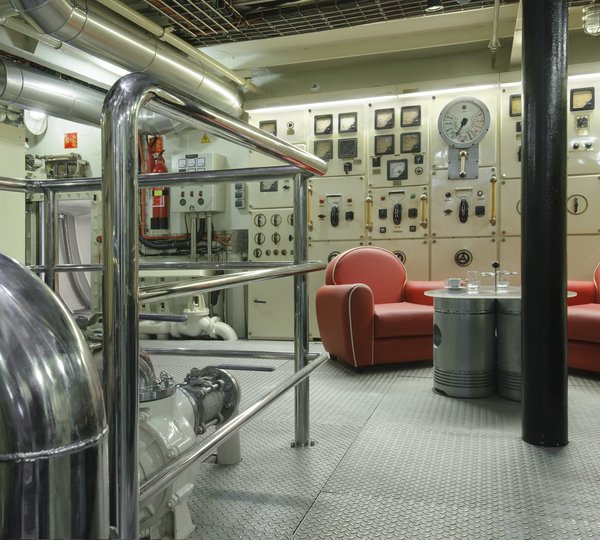 The 65m Yacht LA SULTANA