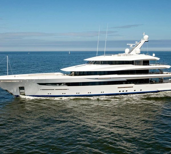 The 70m Yacht JOY