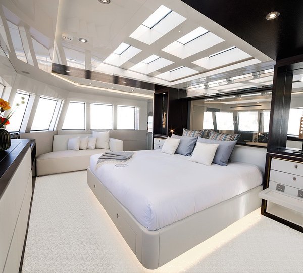 The 71m Yacht ENIGMA XK