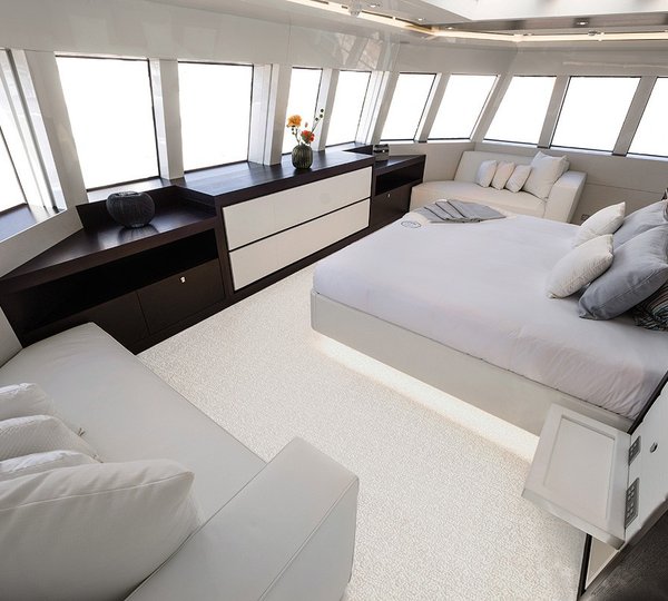 The 71m Yacht ENIGMA XK