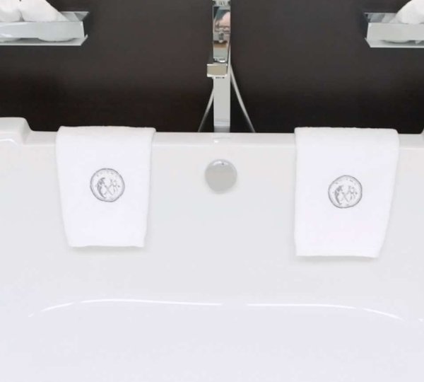 The 71m Yacht ENIGMA XK