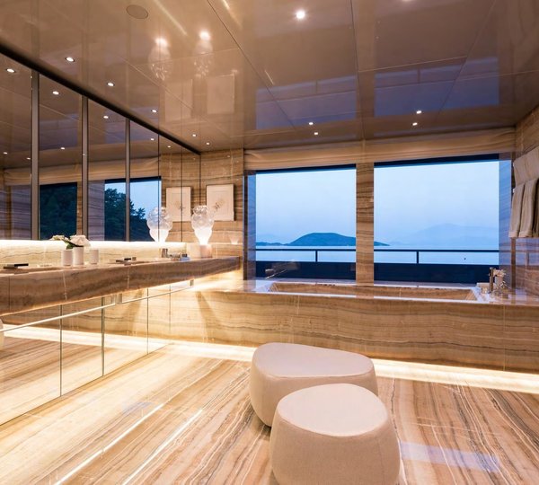 The 84m Yacht SAVANNAH