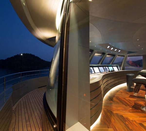 The 84m Yacht SAVANNAH