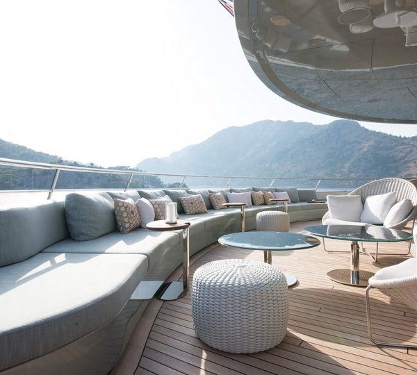 The 84m Yacht SAVANNAH