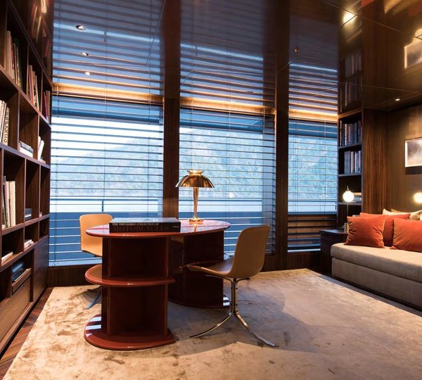 The 84m Yacht SAVANNAH