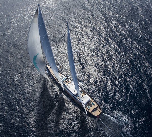 The 85m Yacht AQUIJO