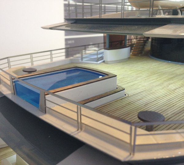 The 90m Yacht OCEANCO Y716