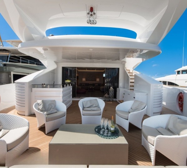 Exterior Relaxation Area