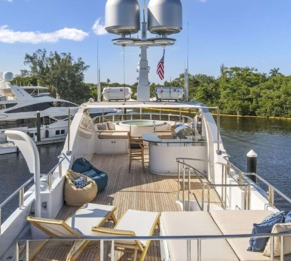 Exterior Relaxation Area