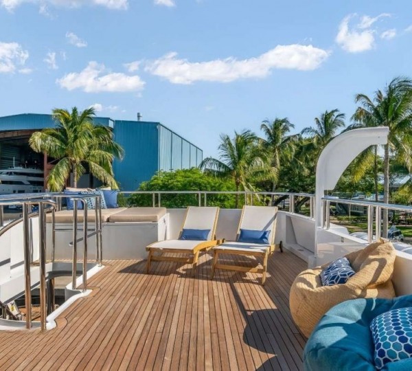 Exterior Relaxation Area