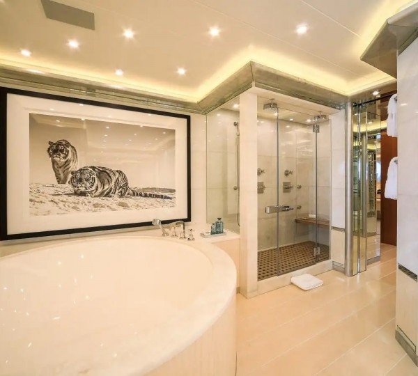 Master Ensuite