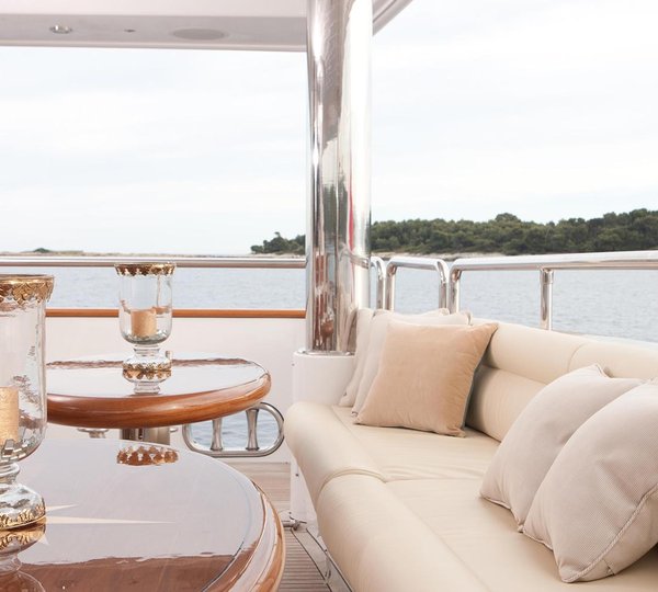 Aft Deck Seating Area