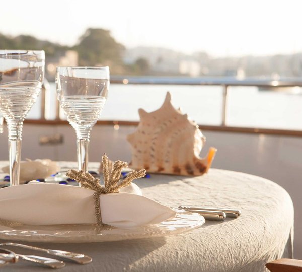 Alfresco Dining Detail