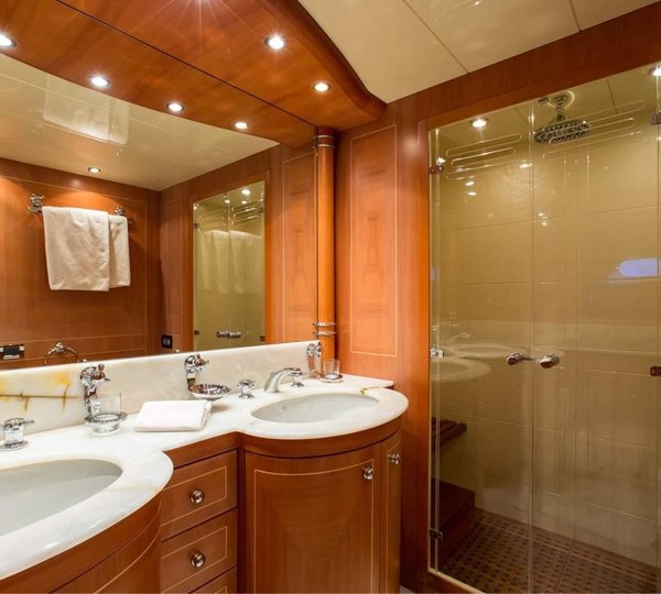Master Ensuite