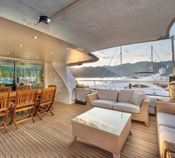 Exterior Relaxation Area