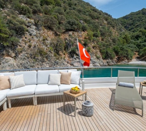 Exterior Relaxation Area