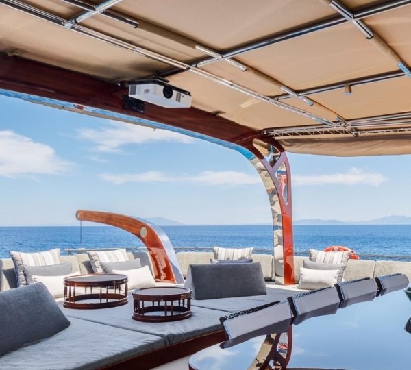 Exterior Relaxation Area