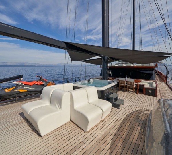 Exterior Relaxation Area