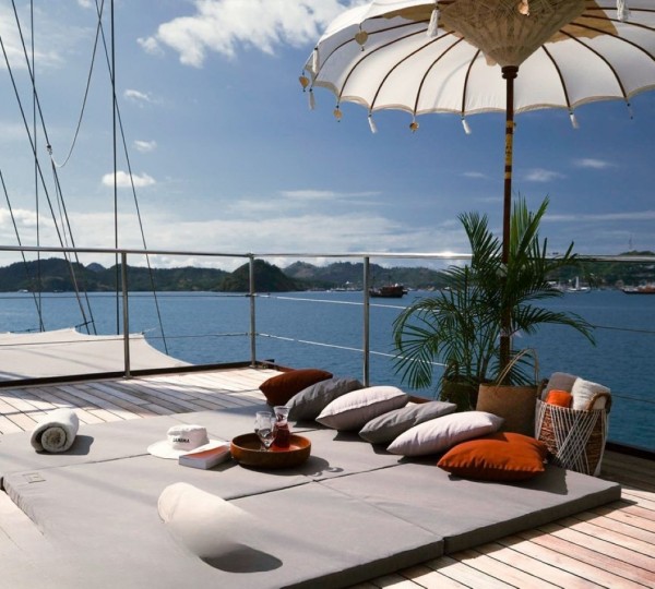 Exterior Relaxation Area