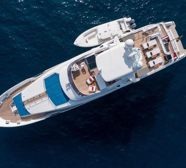 Luxury Yacht JUS CHILL'N 3