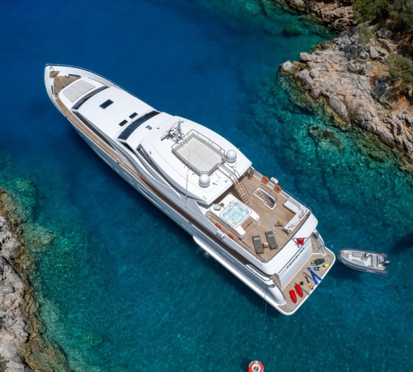 Luxury Yacht PANFELISS