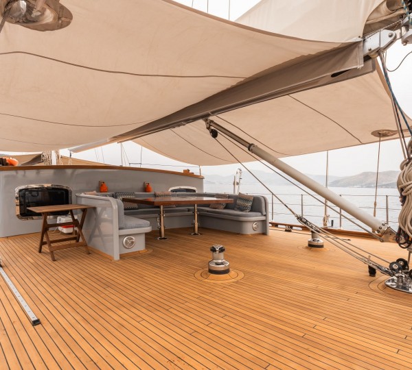 Al Fresco Deck Seating