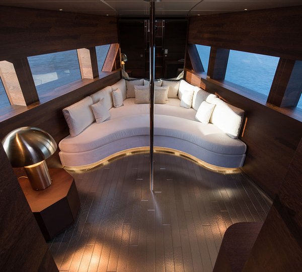 Savannah fore seating