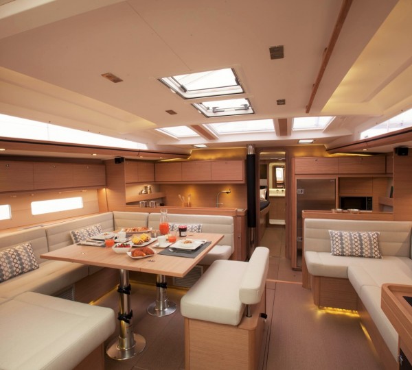 Main Salon And Dining