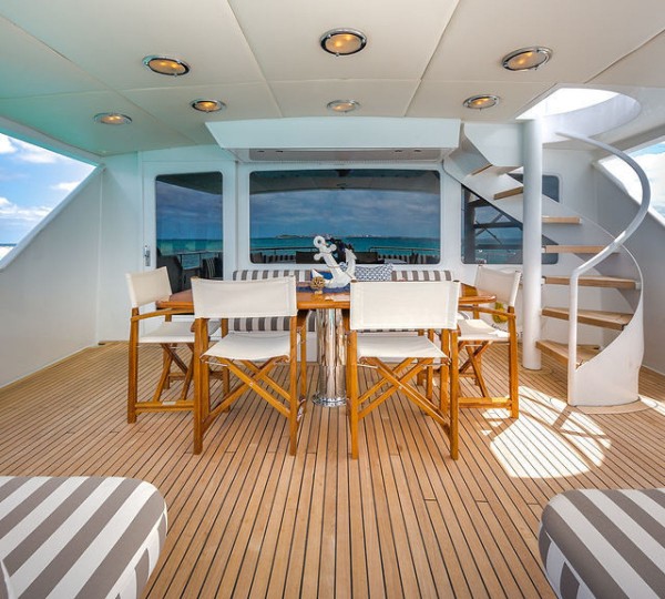 ALEXANDRA JANE Exterior - Aft Deck