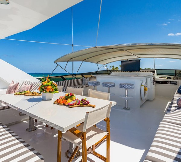 ALEXANDRA JANE Exterior - Flybridge Deck