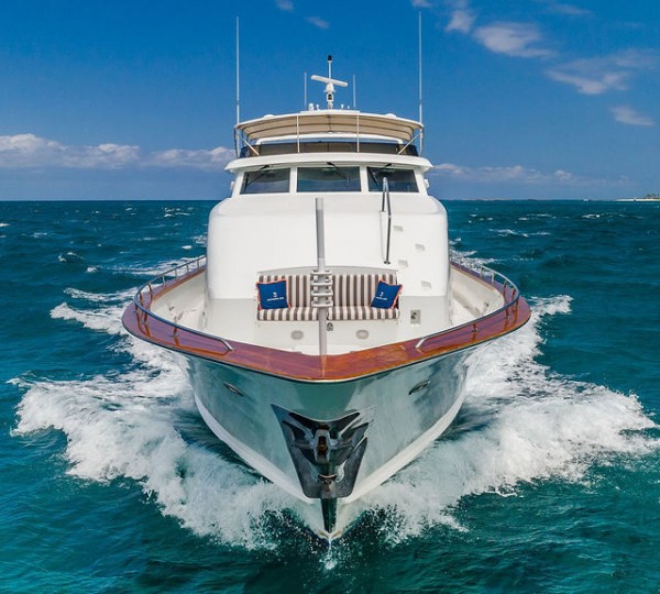 ALEXANDRA JANE Exterior