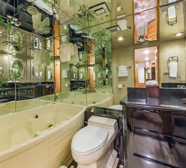 ALEXANDRA JANE Interior - Master Ensuite