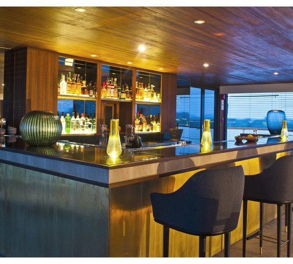 Aqua Mekong Indoor Bar