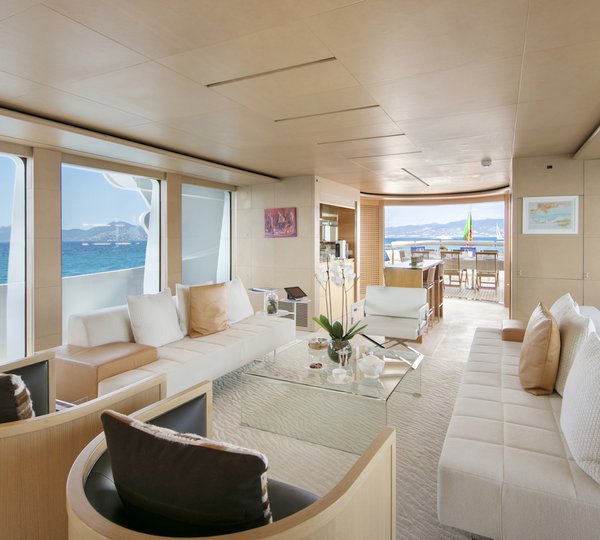 Interior Upper Deck Saloon