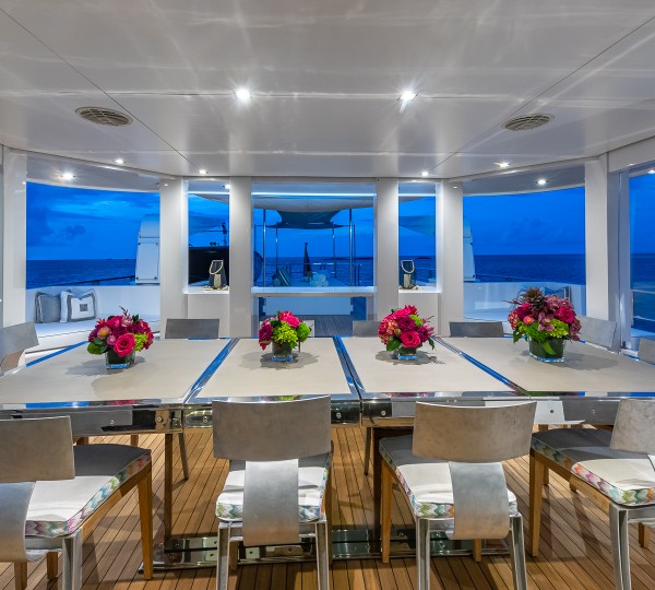 Convertible Outdoor Dining (aft Of Sky Lounge)