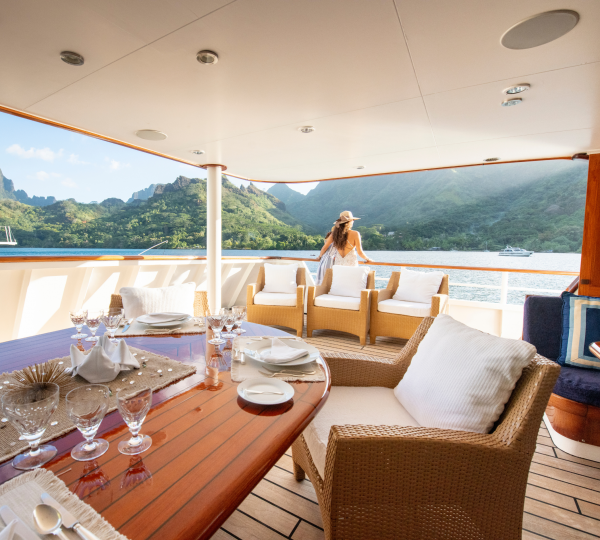 Exterior Dining Area