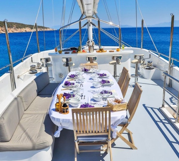 Exterior Dining Area