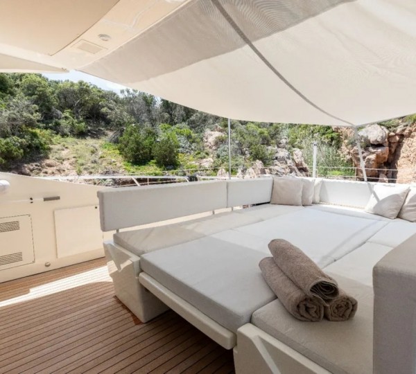 Exterior Relaxation Area