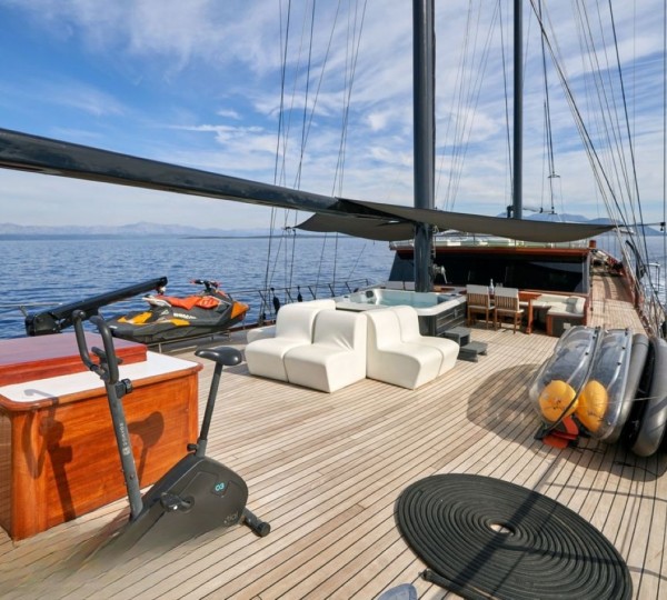 Exterior Relaxation Area